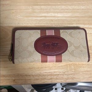 NWOT Coach Wallet